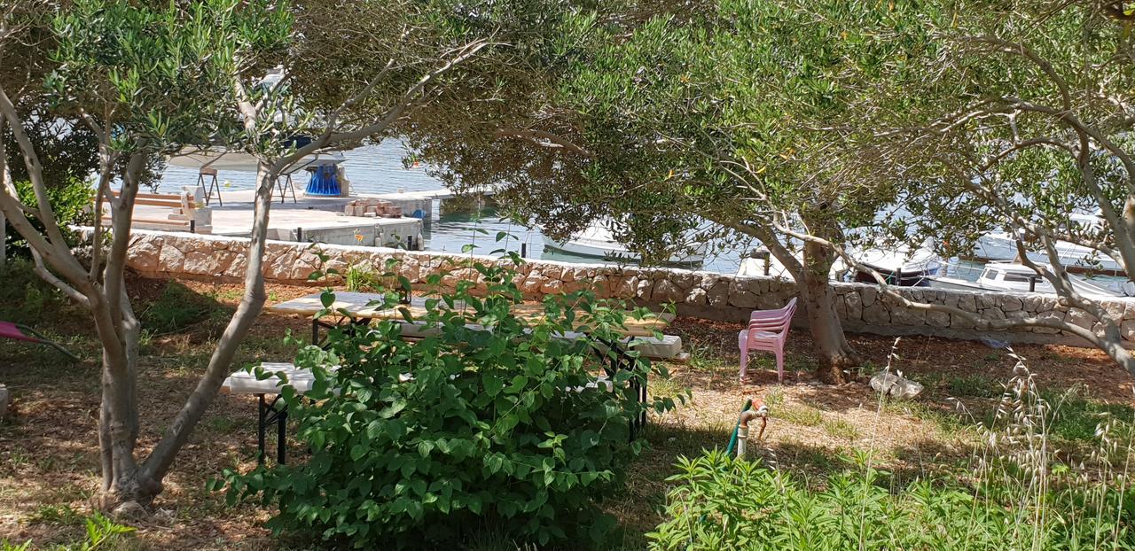 Bed And Breakfast Nika Barbat na Rabu Εξωτερικό φωτογραφία